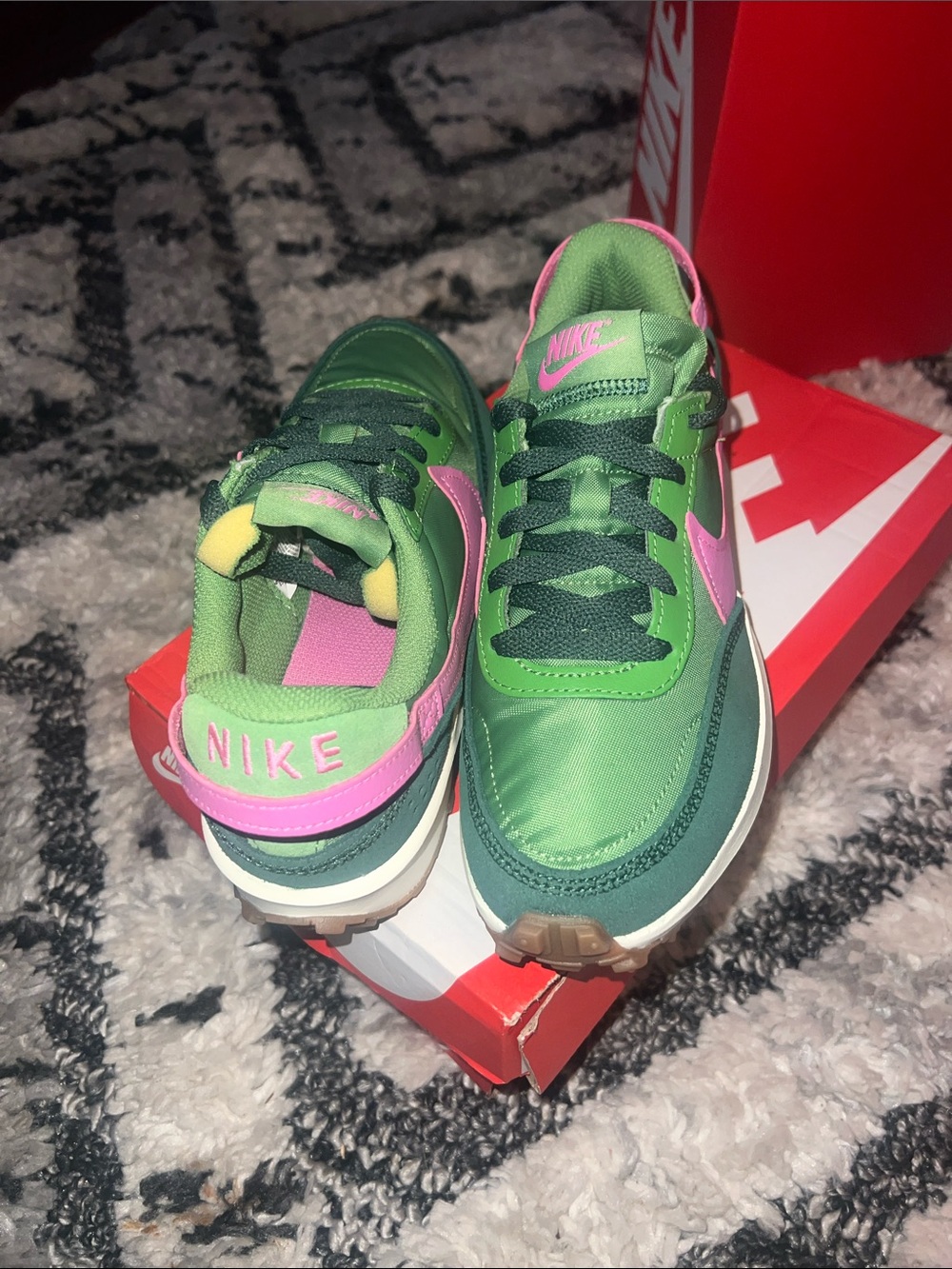 Nike Green and Pink Women's Athletic Shoes